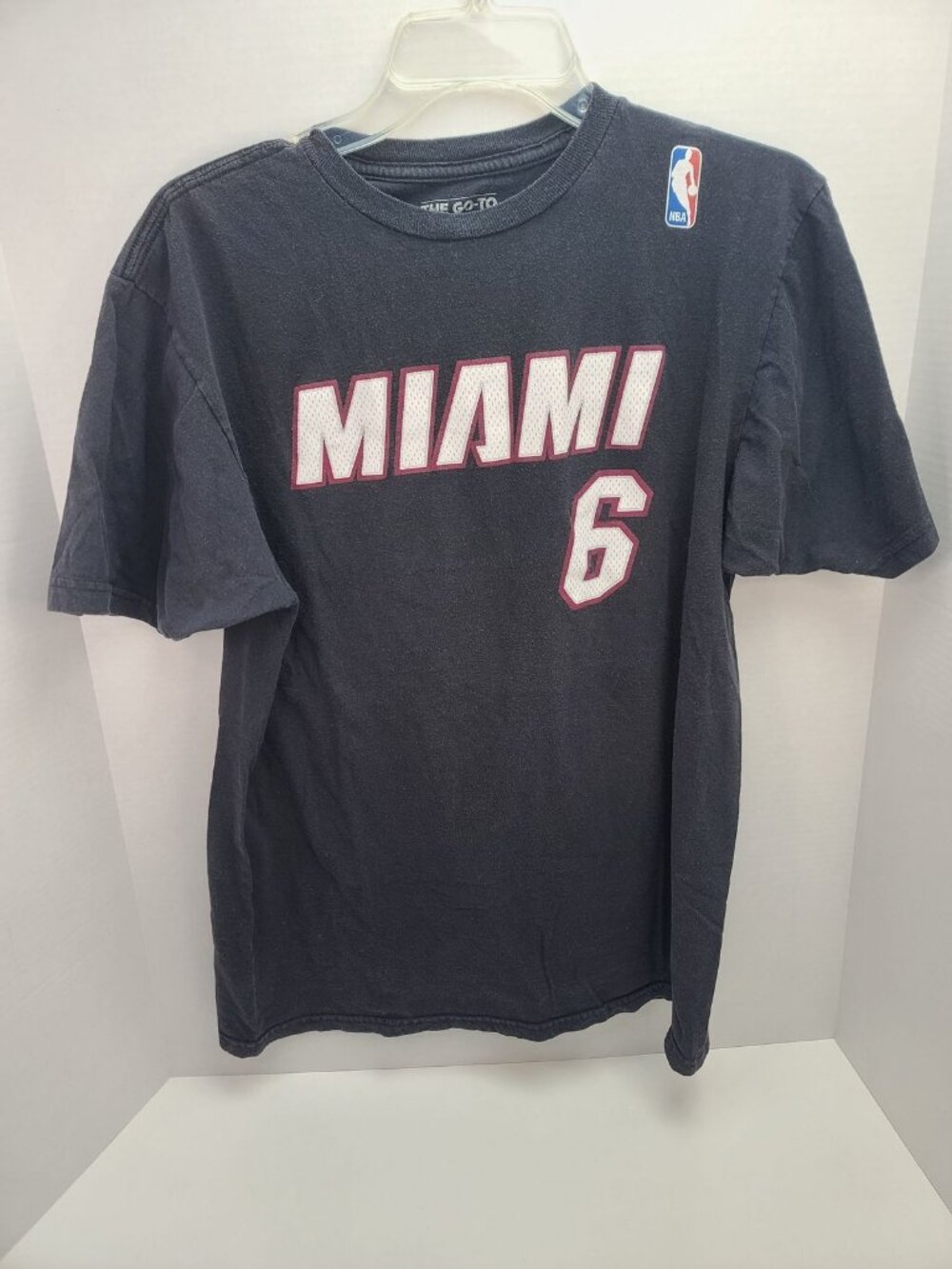 LeBron James Miami Heat 6 Tshirt The Go-To Tee Boys Large Adidas NBA 100% Cotton